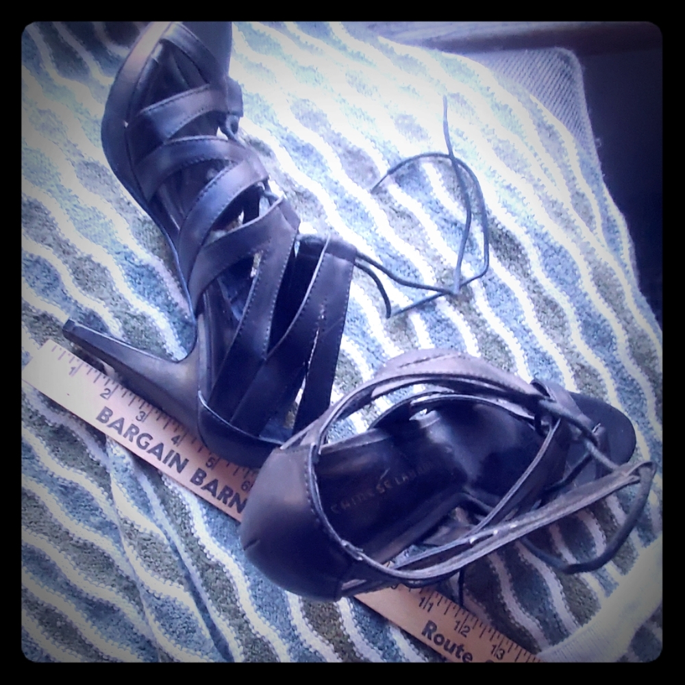 Chinese Laundry Black leather sandals